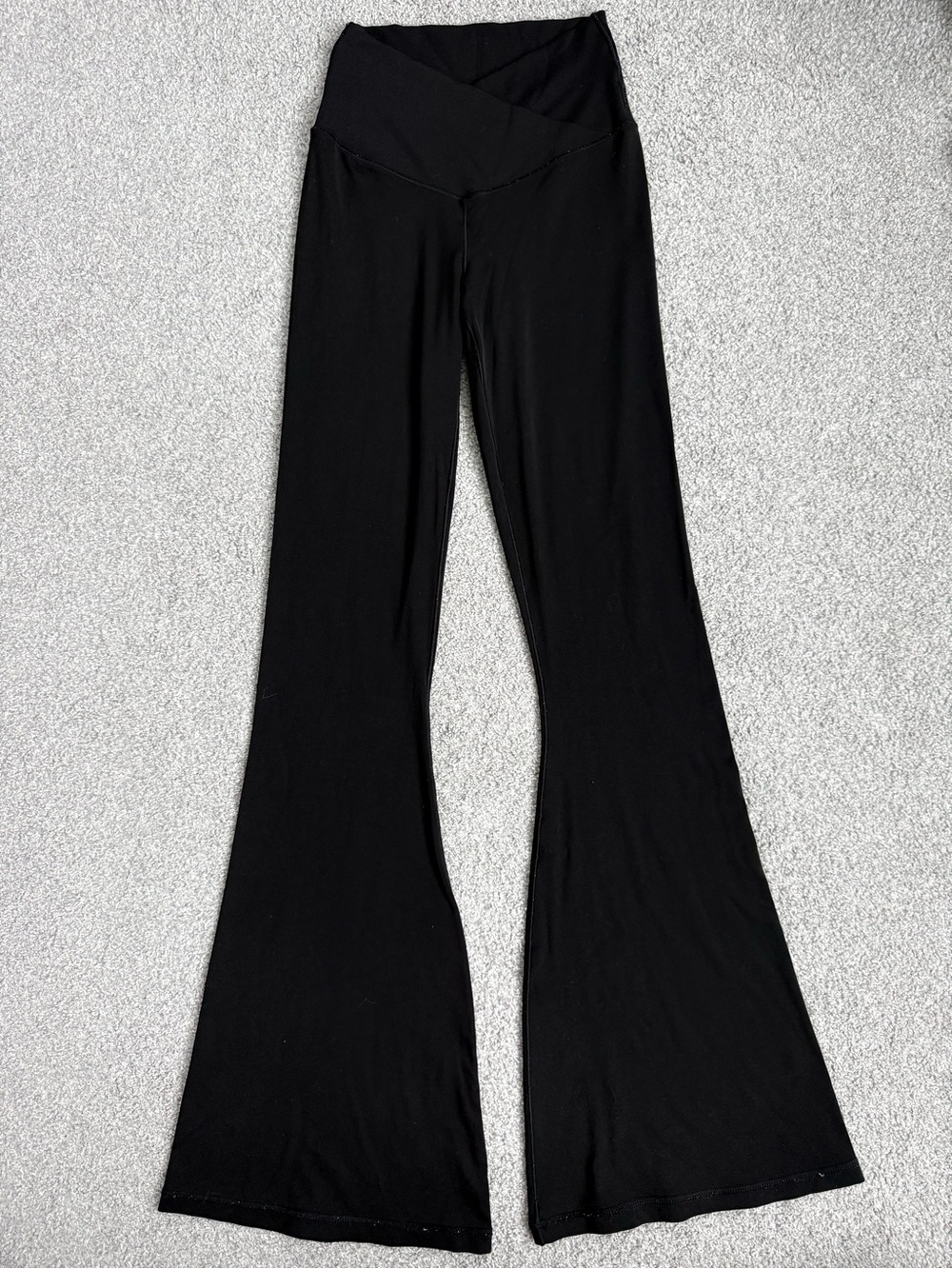 Aerie High-Rise Black Flare Pants